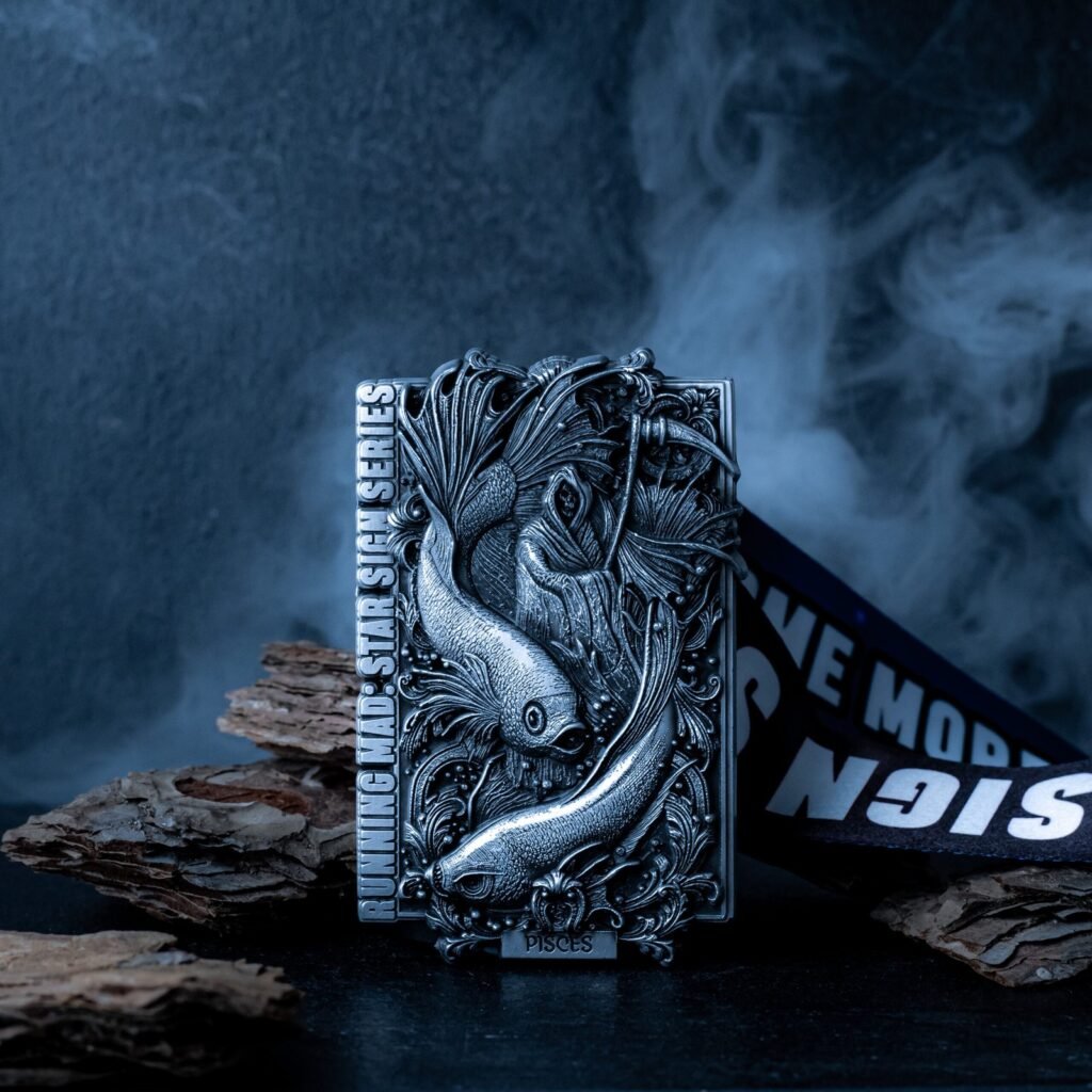 Star Sign Series Pisces zodiac medal